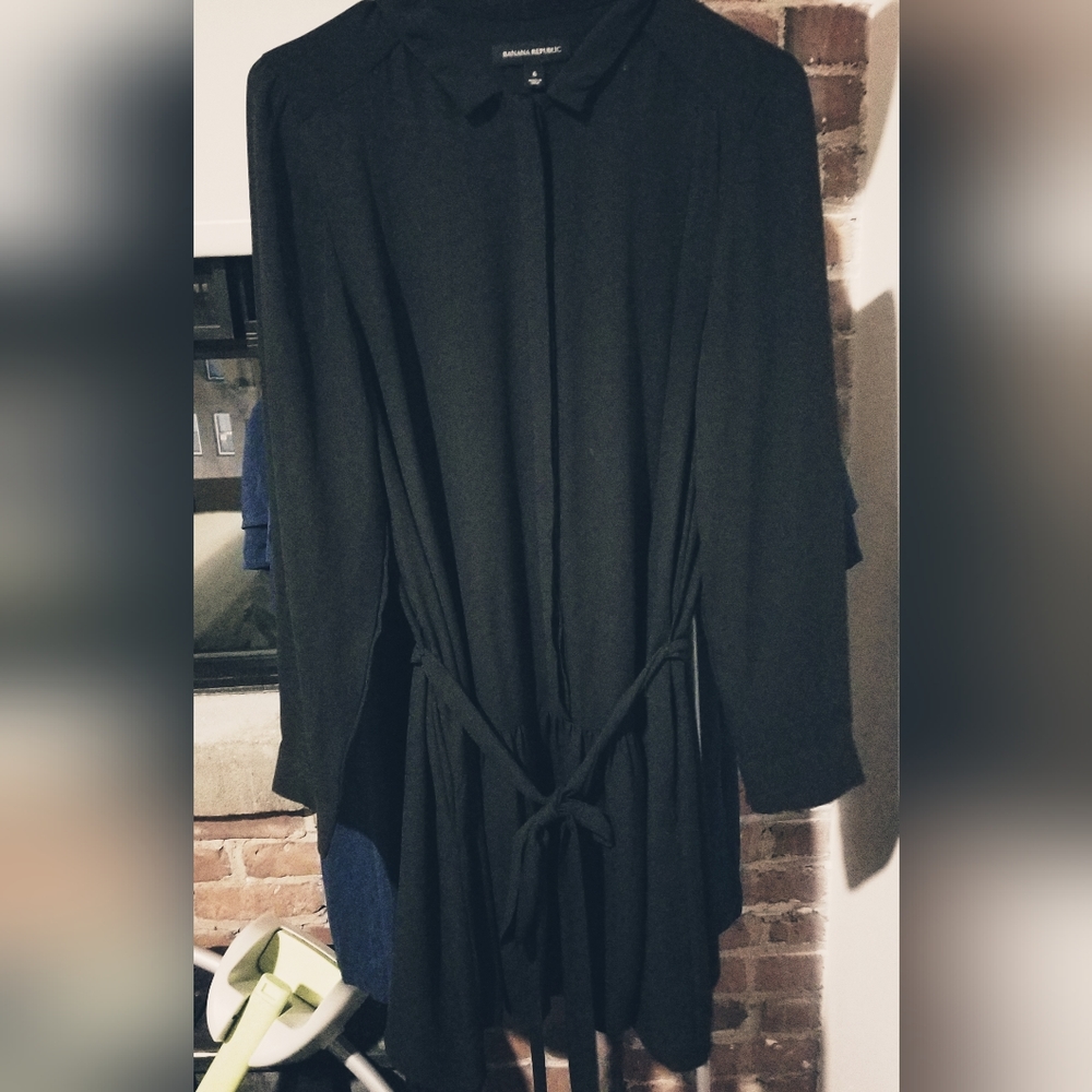 💥Banana Republic💥.Night out Ready! PERFECT addition to any outfit.